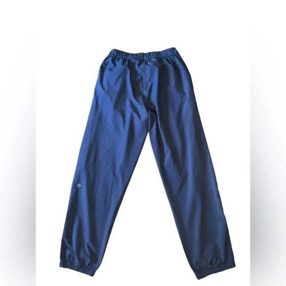 Lululemon black Unlined Black Joggers sz 4 - Picture 2 of 4